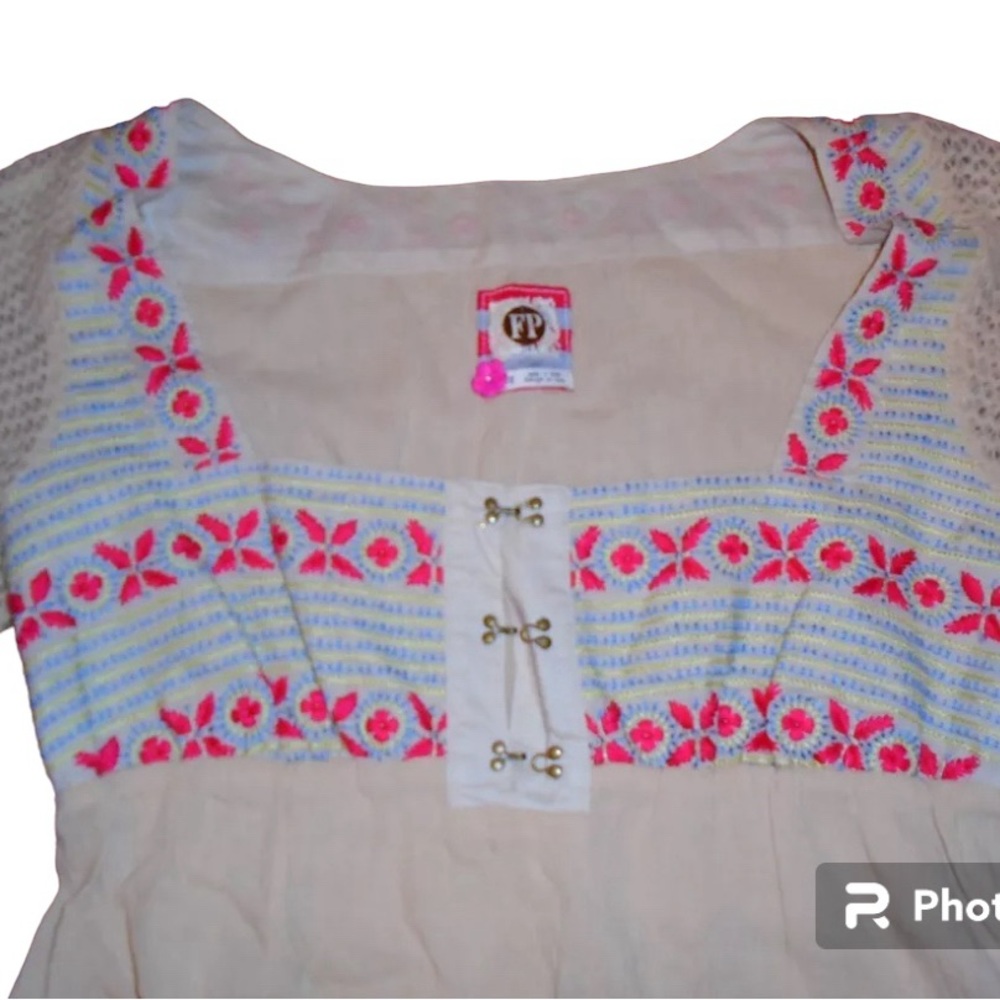 FREE PEOPLE COTTON GAUZE FOLKLORE EMBROIDERED TOP ALPACA BLEND CROCHET TRIM